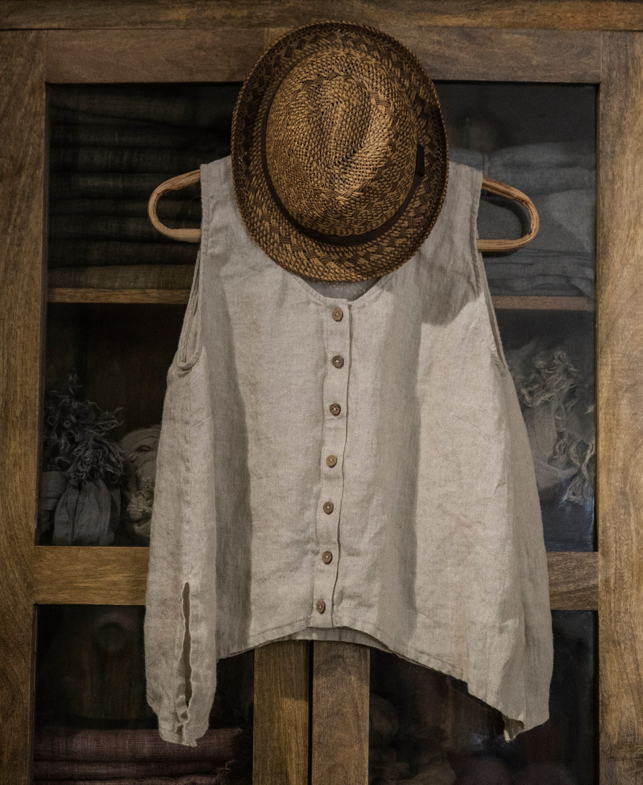 Loose buttoned linen top river - Image 2