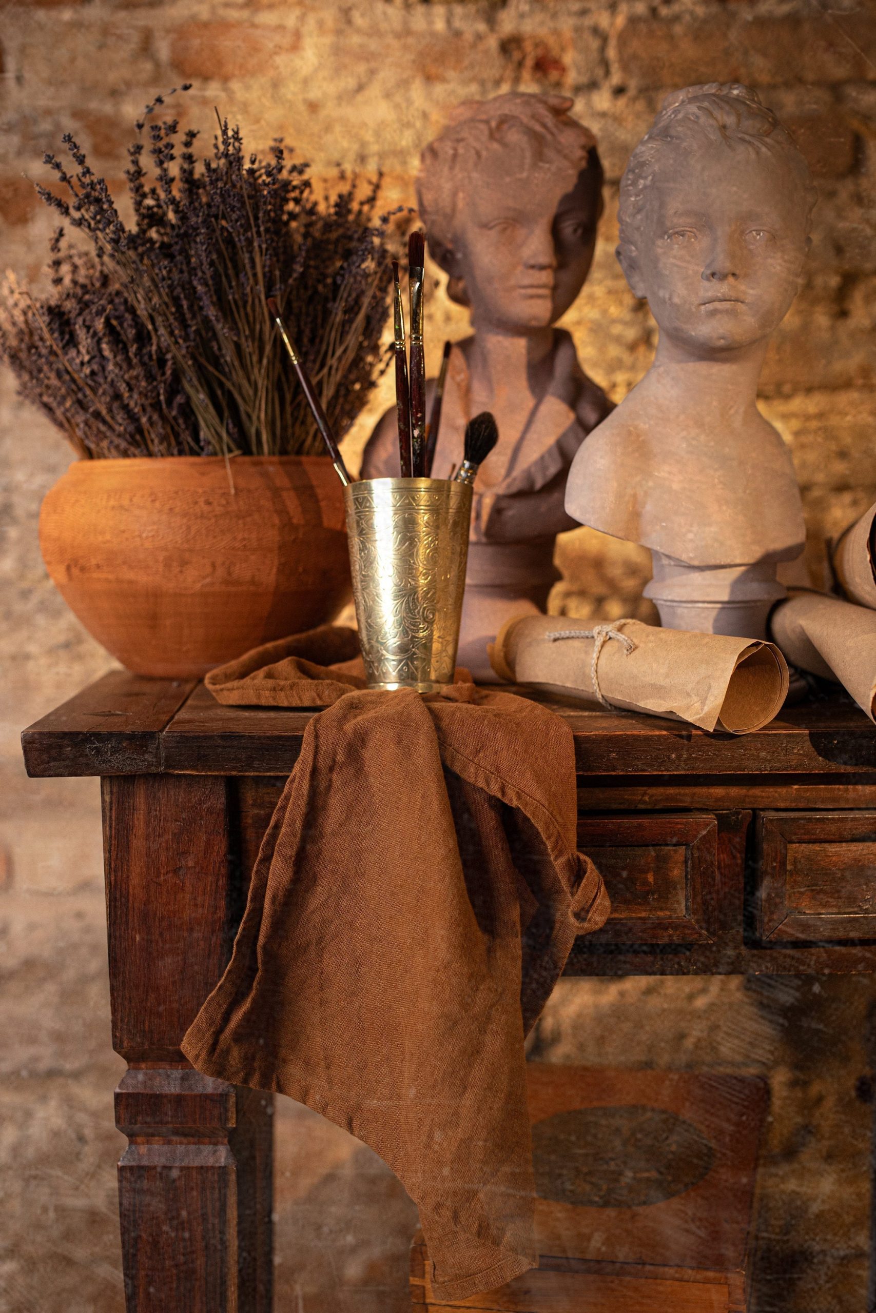 A set of 2 linen kitchen towels in ginger brown linen
