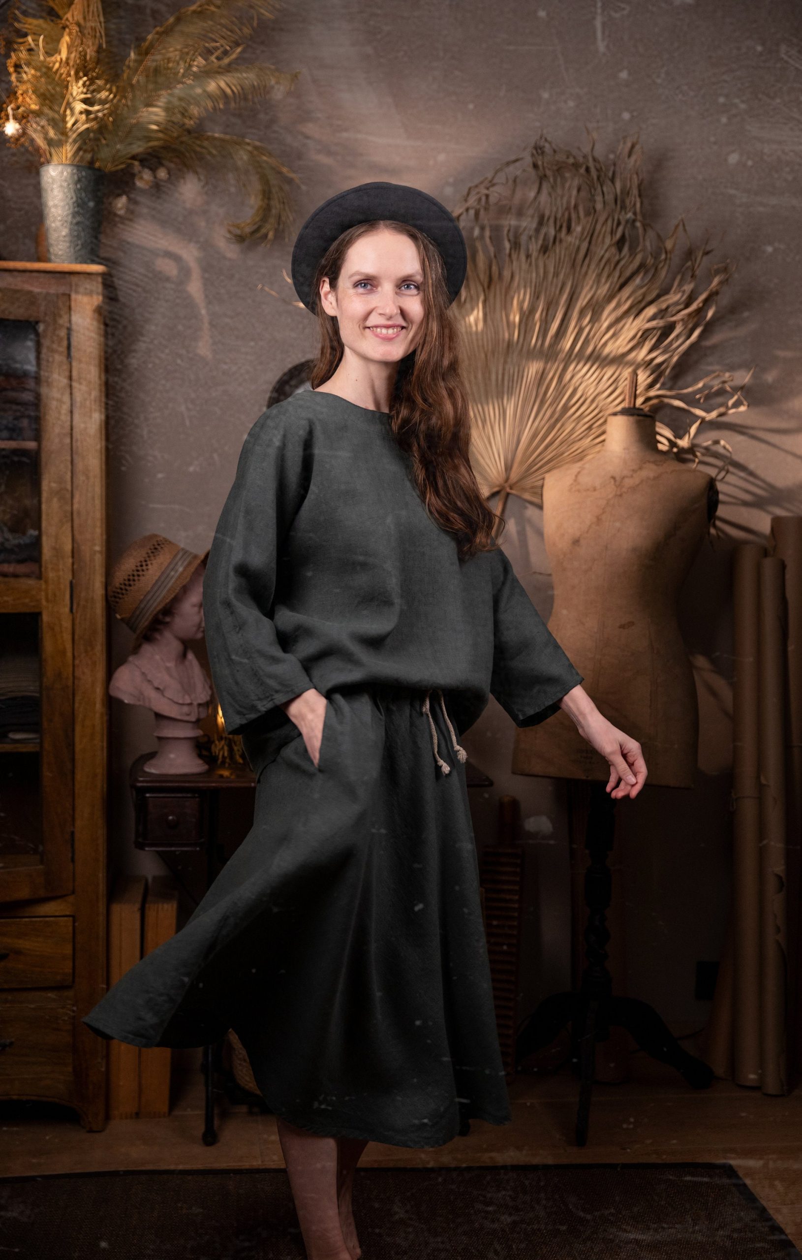 Loose linen top primitive | kimono sleeve tunic top - Image 2