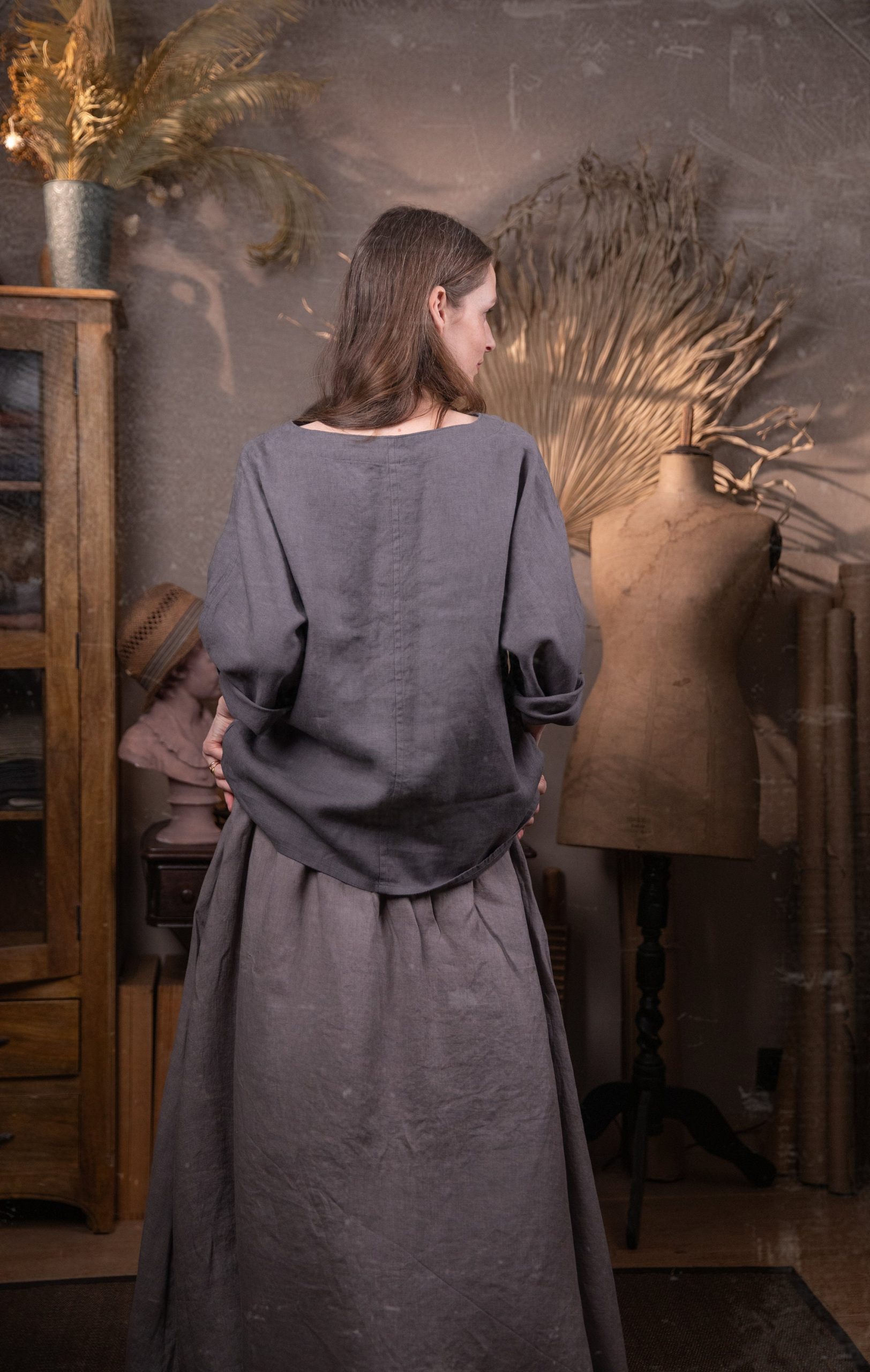 Loose linen top primitive | kimono sleeve tunic top - Image 5