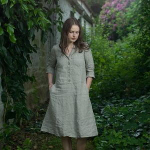 Linen v-neck buttoned dress the work in a custom length