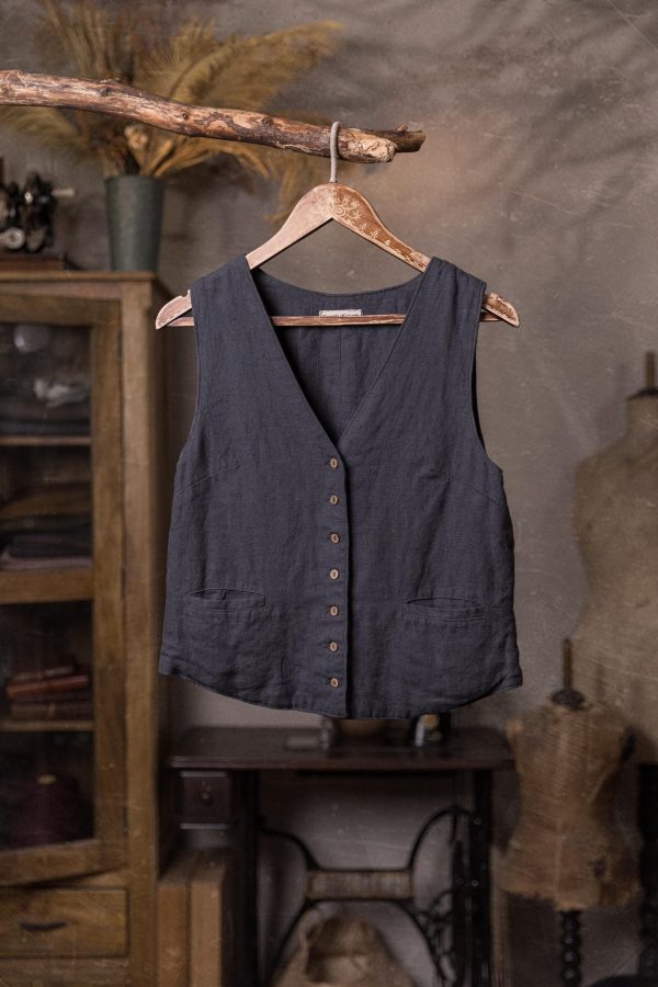 Classic linen vest photographer | linen waistcoat