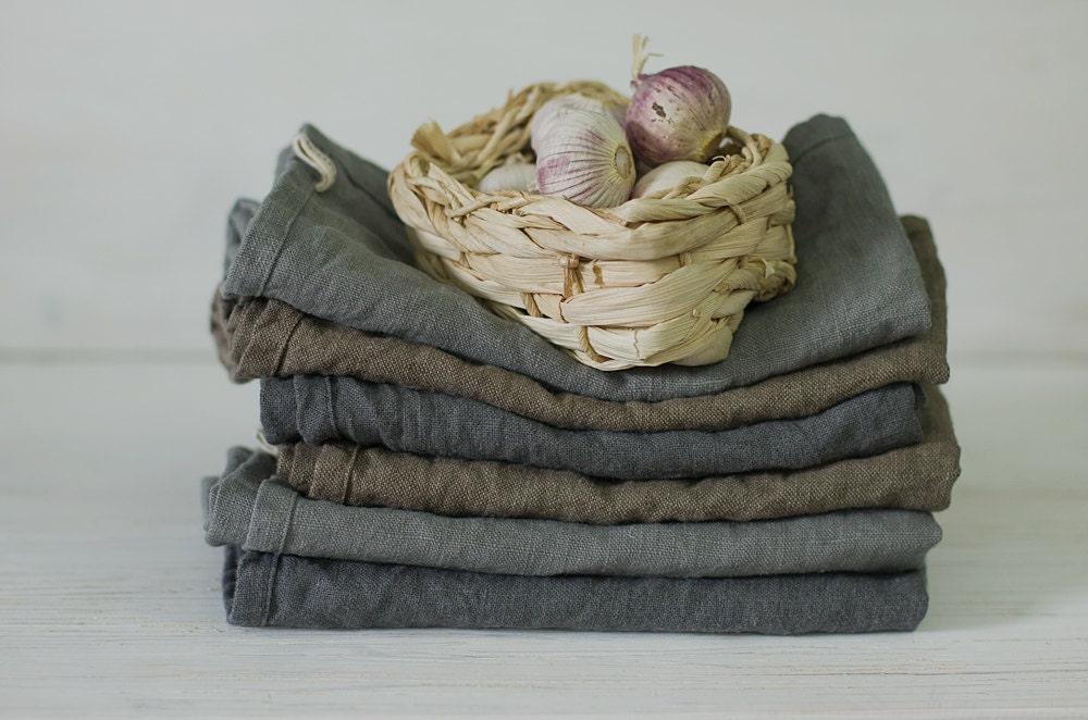 A set of 2 kitchen towels in grey linen | linen tea towels - Image 3