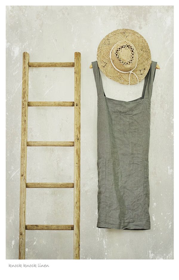 Linen pinafore apron | japanese style apron | cross over apron