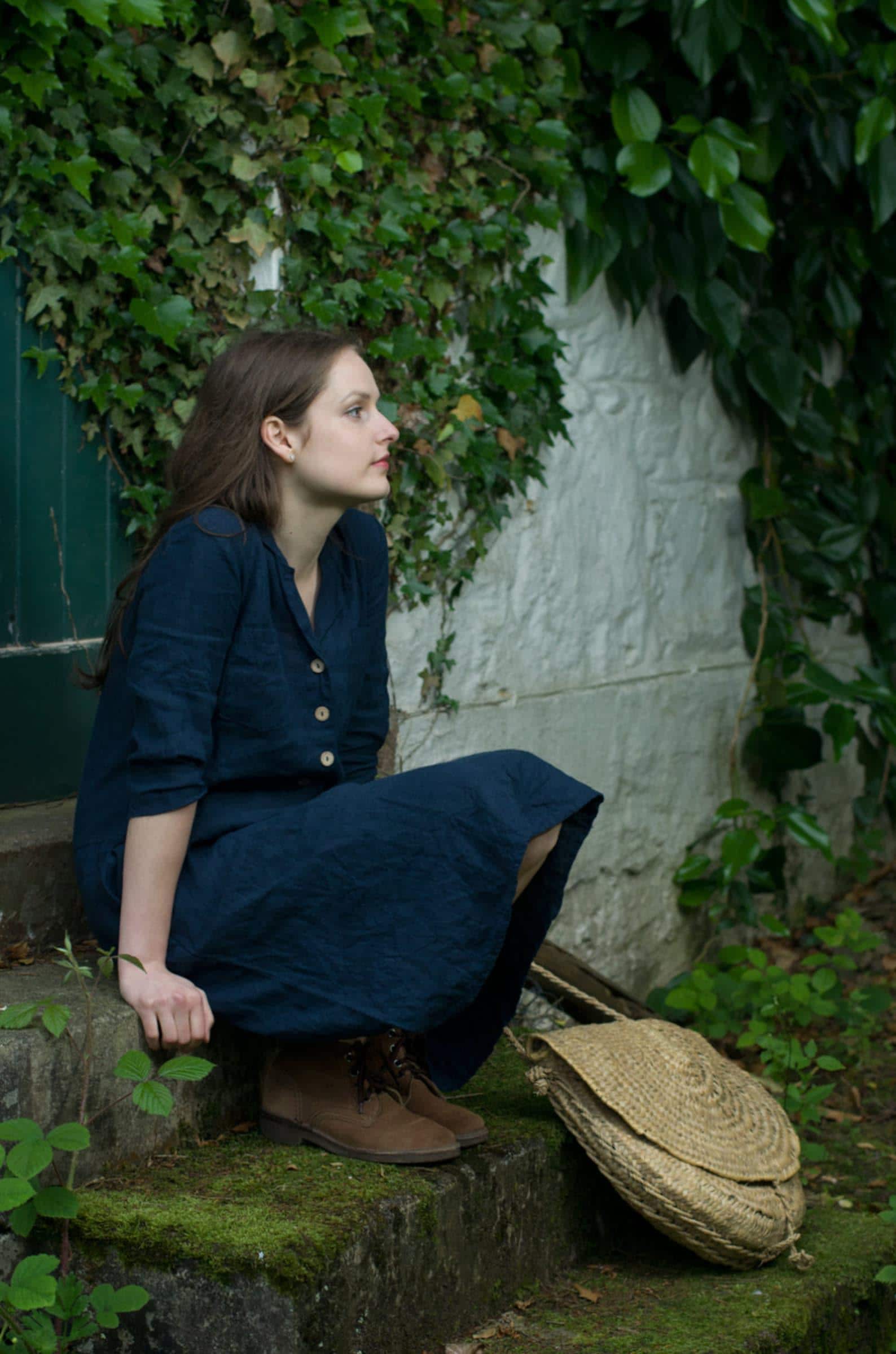 1940s v-neck linen dress with a buttoned bodice and a notched lapel | autumn summer dress is available in custom length | the work - Image 10