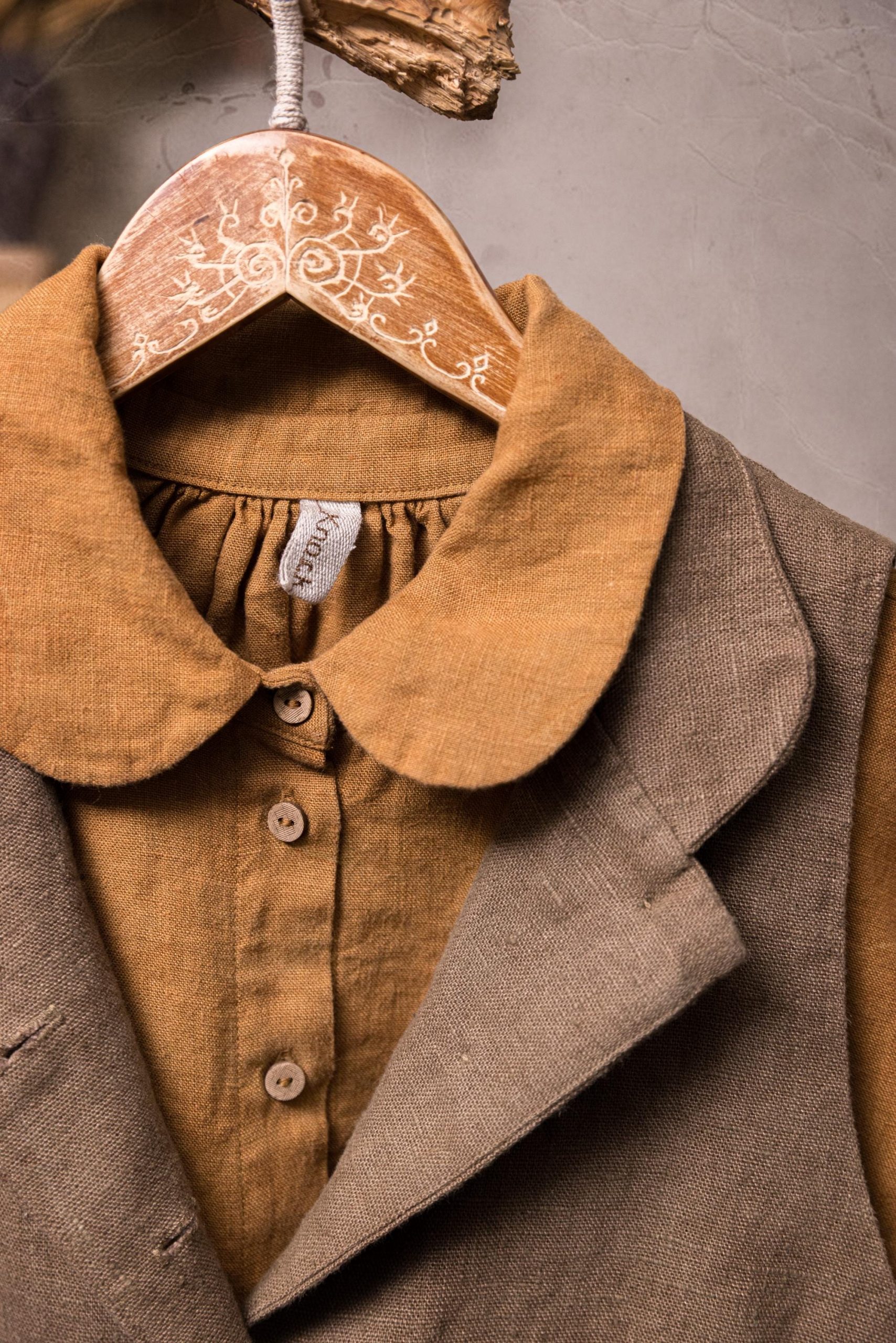 linen shirt STORYTELLER, Peter Pan collar shirt - Image 4